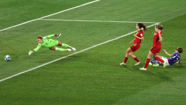 Hinata Miyazawa had plenty of joy running in behind the Spain defence