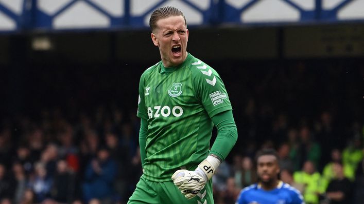 Jordan Pickford made a string of superb saves to help Everton beat Chelsea