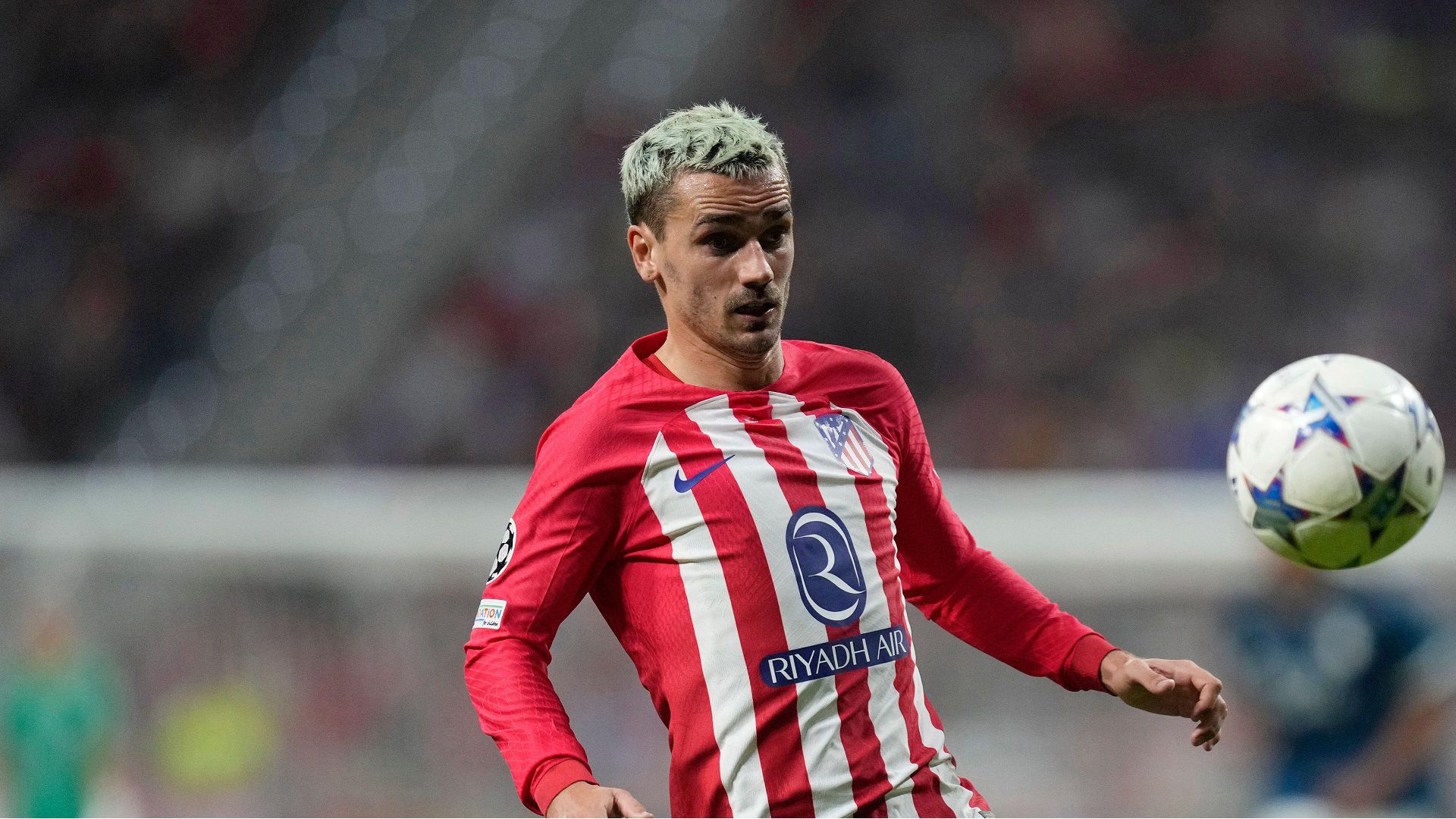 WATCH: Chaotic opening stages see Atletico Madrid lead through Antoine  Griezmann and Celtic down to 10 men - Football España
