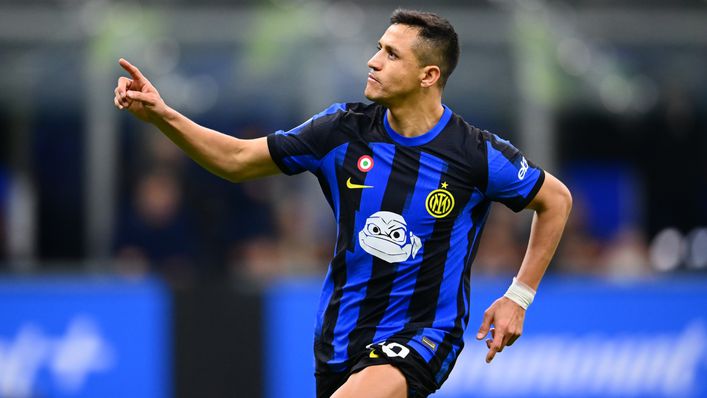 Alexis Sanchez's penalty proved decisive in Inter Milan's 2-1 win over Genoa