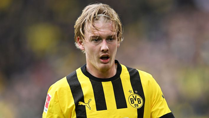 Julian Brandt will be hoping to fire Borussia Dortmund back to the top of the Bundesliga