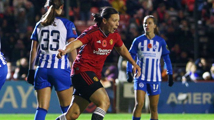 Rachel Williams snatched a late equaliser for Manchester United