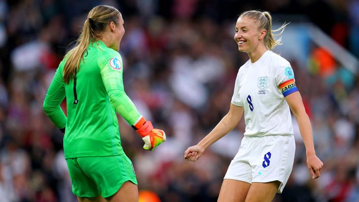 Goalkeeper Mary Earps and skipper Leah Williamson celebrate Beth Mead's opener