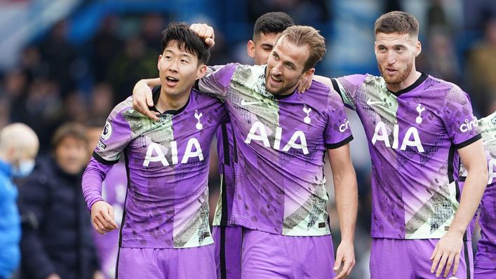 Gary Mabbutt believes the Premier League top four is not out of the question for Tottenham