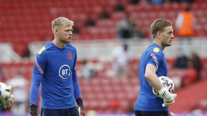 Aaron Ramsdale and Jordan Pickford are battling it out to be England's No1