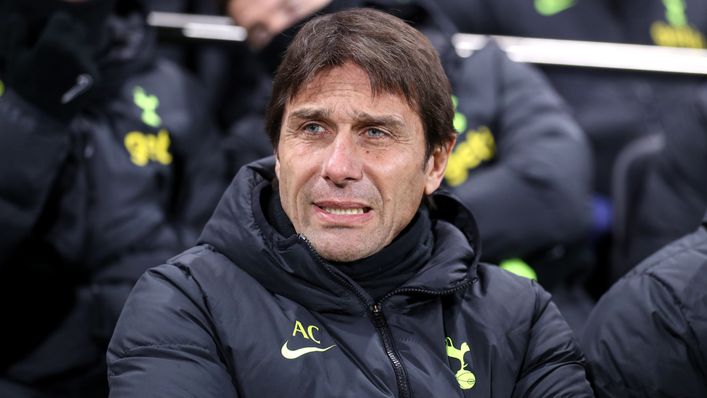 Antonio Conte must find a solution to solve Tottenham's consistency issues