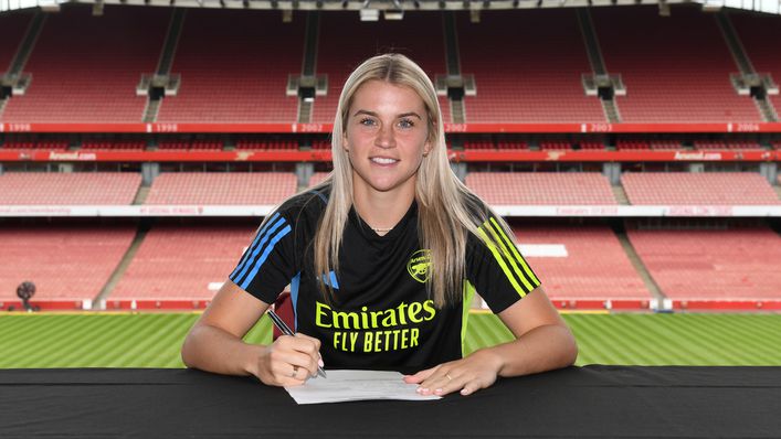 Alessia Russo left Manchester United for Arsenal