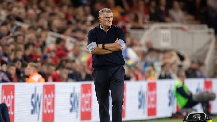 Sunderland boss Tony Mowbray has yet to find his feet at the club after he replaced Alex Neil
