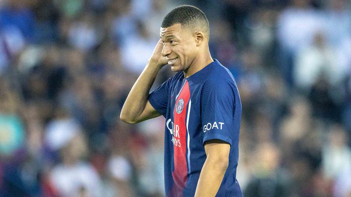 Kylian Mbappe is in no hurry to agree a deal with Real Madrid