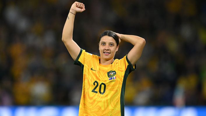 Injury-hit Sam Kerr got her first minutes of the Women's World Cup against France