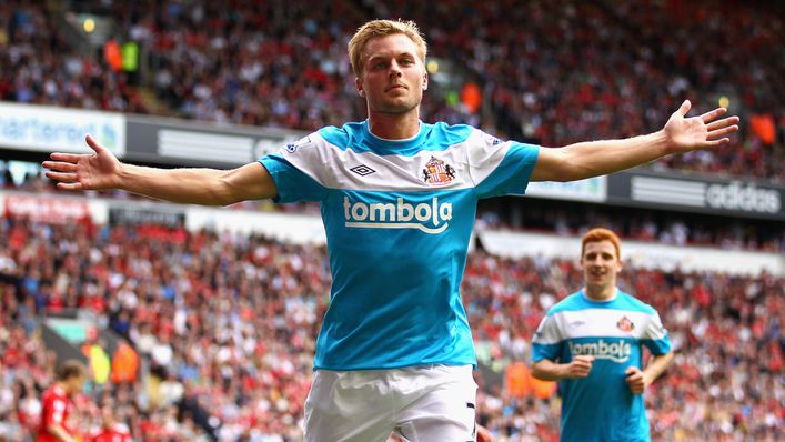 Ex-Sunderland star Sebastian Larsson will retire from football next month