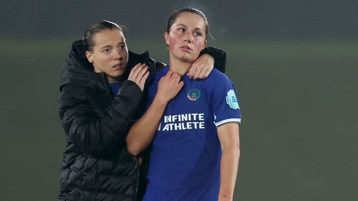 Jessie Fleming (right) gave away a late penalty for Chelsea