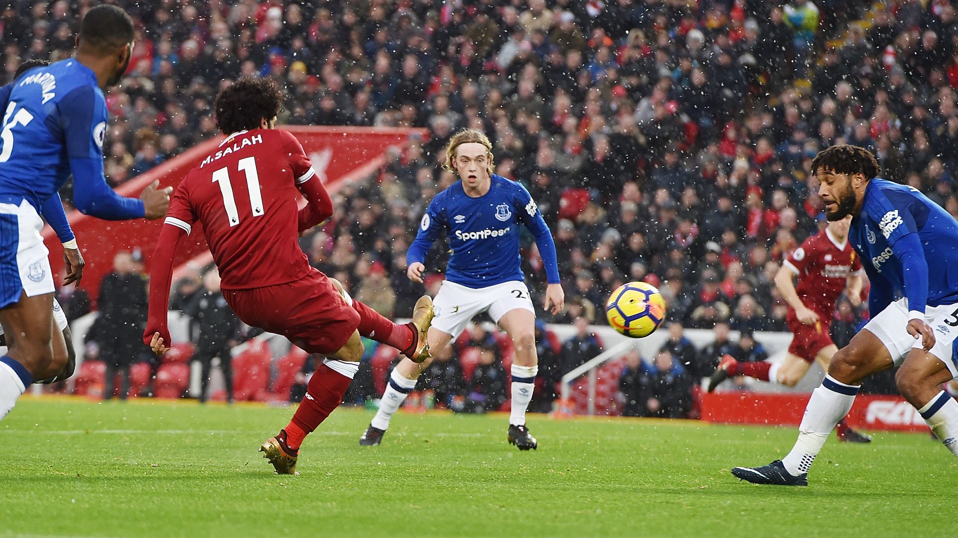 Mohamed Salah surpasses Robbie Fowler to become Liverpool's top scoring  Premier League players with two goals in 7-0 win over Manchester United