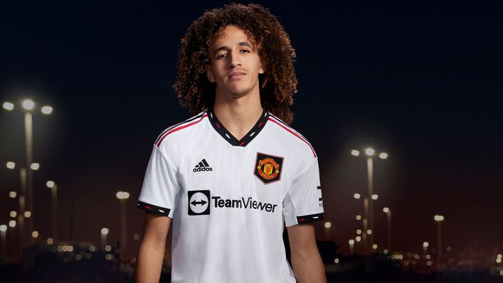 Hannibal Mejbri poses in Manchester United's new away kit