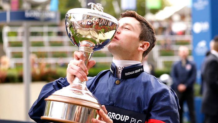 Oisin Murphy paid tribute to his support group as he managed to secure a third straight Champion Jockey title