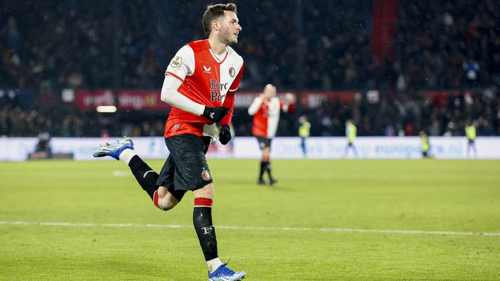 Santiago Gimenez has already hit 21 goals in all competitions for Feyenoord this term