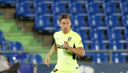 Marcos Llorente will look to fire Atletico Madrid past Chelsea tonight