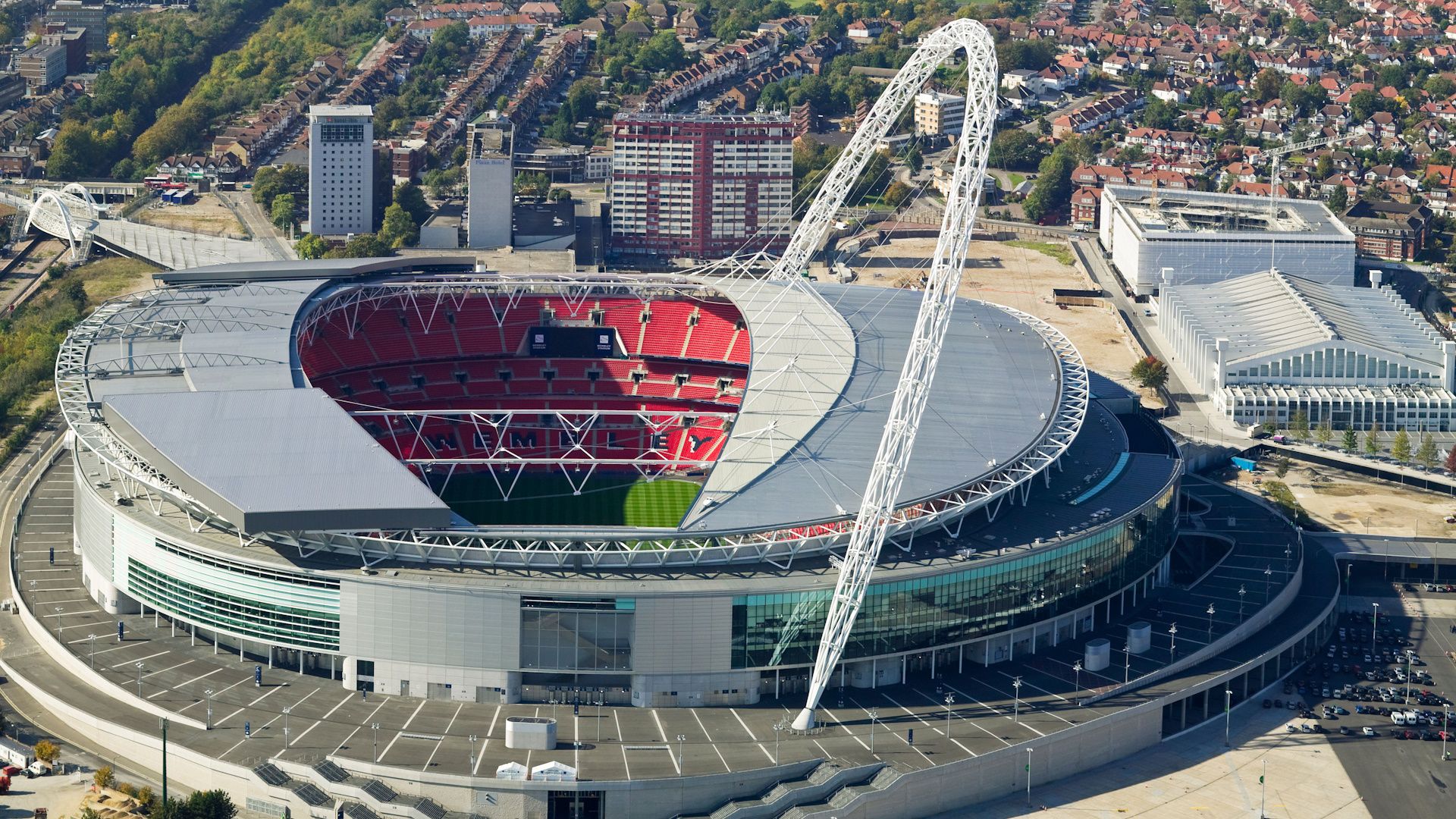 Leeds vs Southampton predictions: Goals on the cards at Wembley