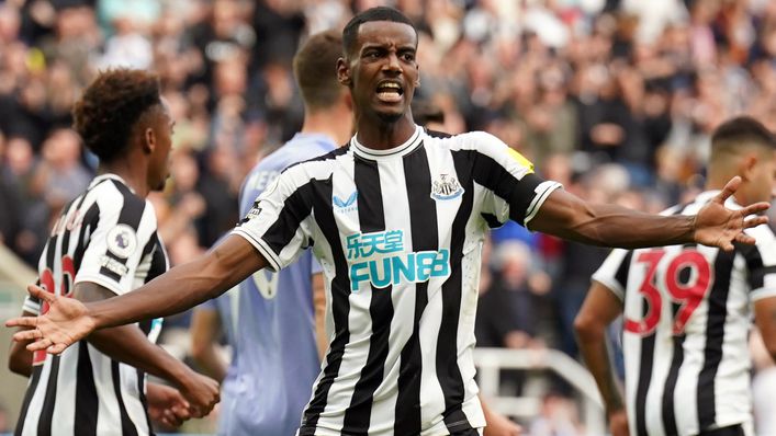 Alexander Isak scored the equaliser as Newcastle drew 1-1 with Bournemouth