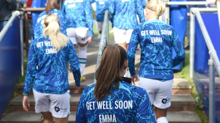 Chelsea stars paid tribute to manager Emma Hayes before kick-off