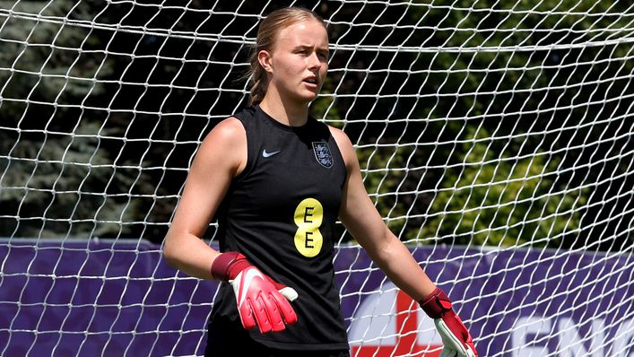 Hannah Hampton has had to leave the England camp after a positive coronavirus test