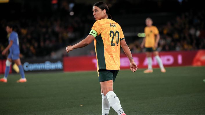 Fara Williams expects Sam Kerr to impress when she recovers from a calf injury