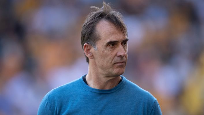 Julen Lopetegui is under serious pressure at West Ham