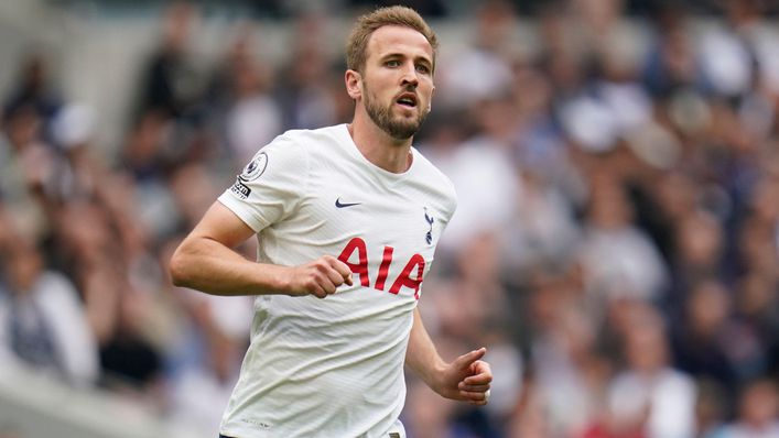 Harry Kane could miss out with illness as Tottenham look to clinch fourth at Norwich