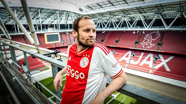 Daley Blind poses in Ajax's new shirt