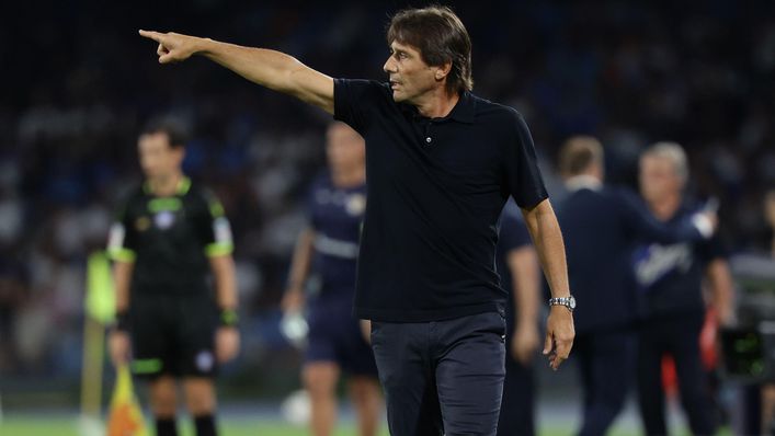 Antonio Conte takes Napoli to one of his former clubs, Juventus, in one of the games of the week.