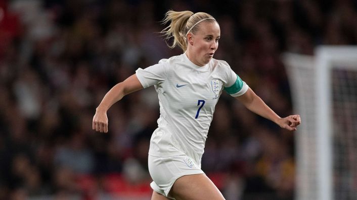 Beth Mead returns for England after a year out
