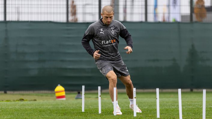 Stefan Lainer has returned to the pitch after cancer treatment