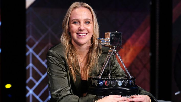 Lionesses star Beth Mead proudly displays the BBC Sports Personality of the Year award