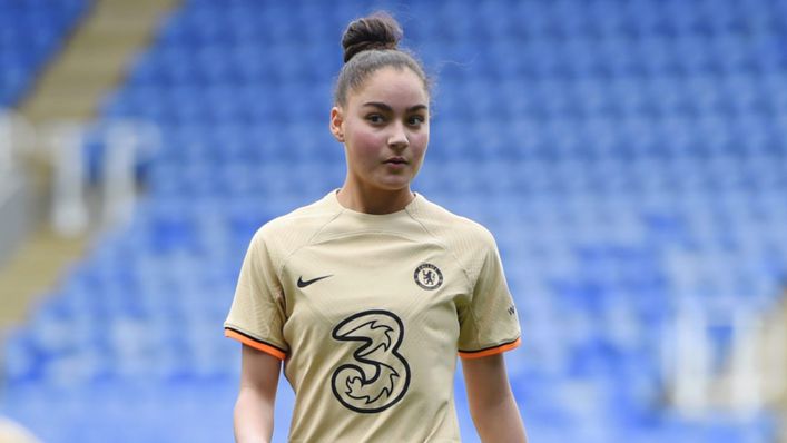 Ashanti Akpan has her eyes on a bright future with Chelsea