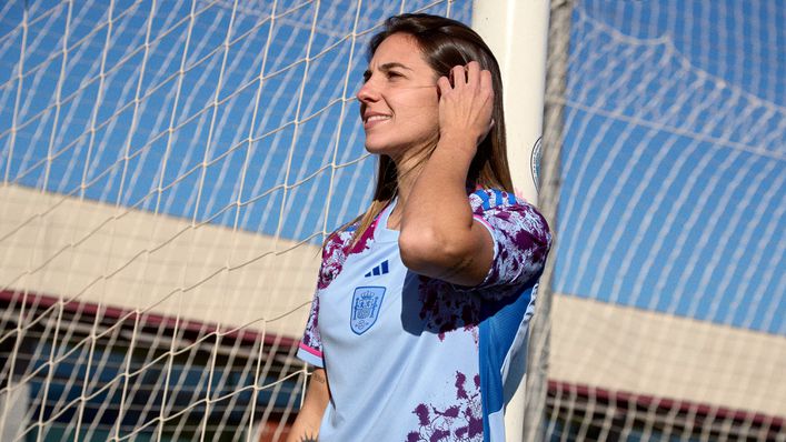 Marta Cardona poses in Spain's coral reef-inspired away kit