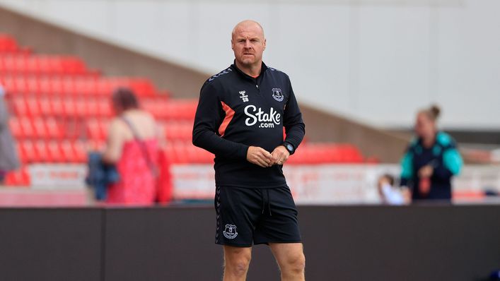 Sean Dyche and his Everton team will go in search of a third win in four matches