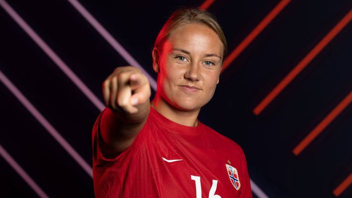 Manchester United have added Norway international Lisa Naalsund to their ranks