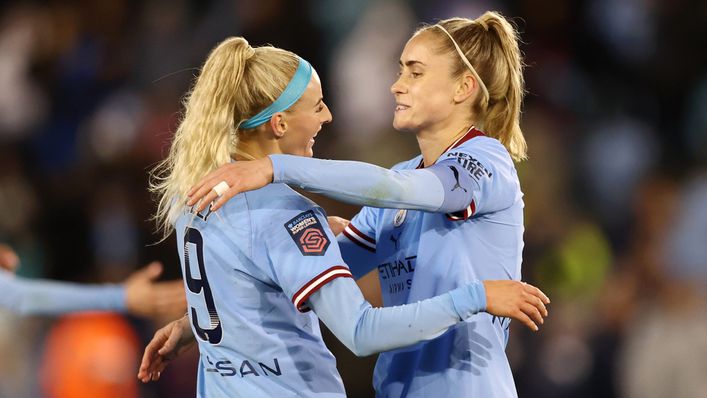 Chloe Kelly and Steph Houghton were on target in Manchester City's 6-2 win over West Ham