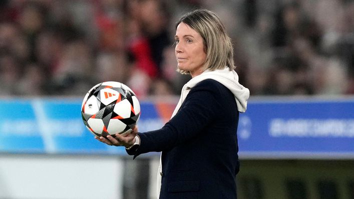 Sonia Bompastor's Lyon beat Paris Saint-Germain home and away to reach the final