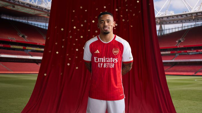 Gabriel Jesus shows off Arsenal's new kit