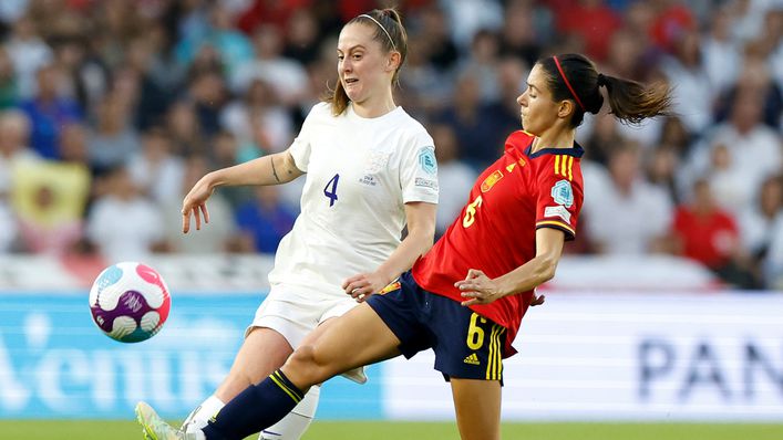 Keira Walsh overcame a difficult midfield duel with Spain's Aitana Bonmati