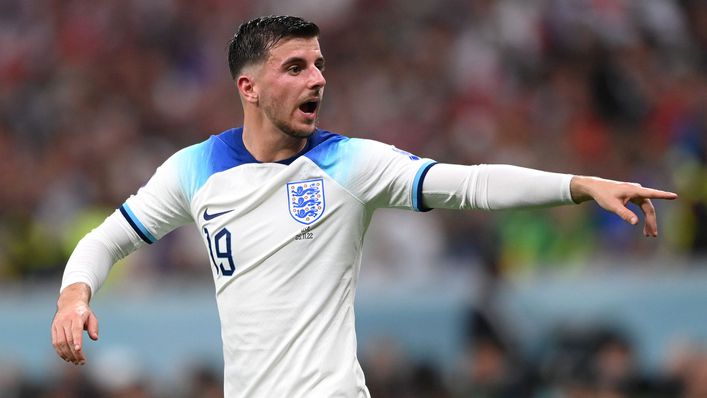 Mason Mount looked to get his England team-mates going