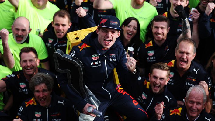 Red Bull salute Max Verstappen's win at the 2022 Emilia Romagna Grand Prix