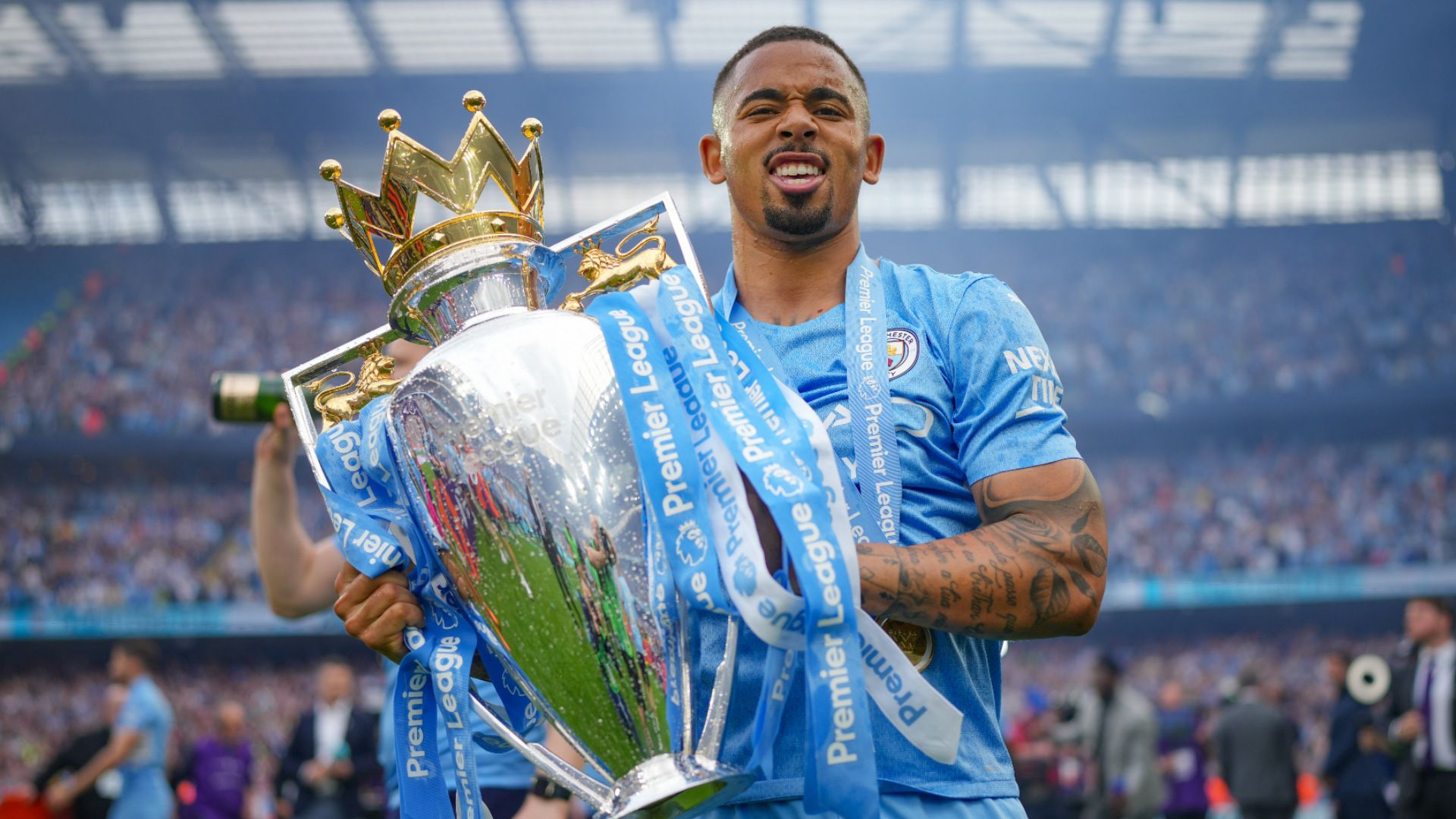 Gabriel Jesus: Arsenal sign Brazil forward from Manchester City