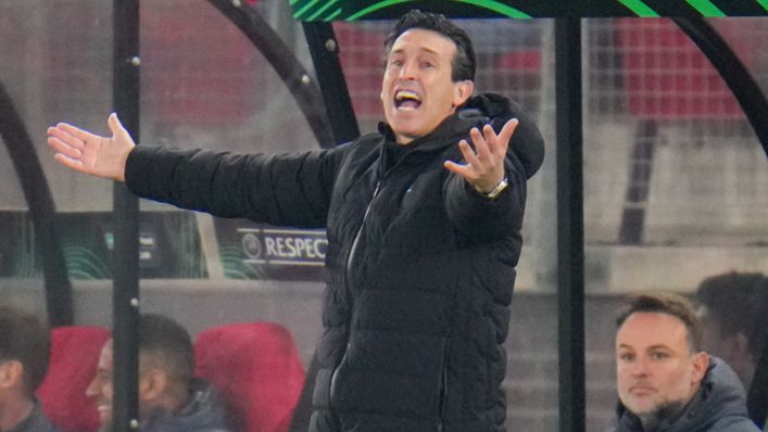 Unai Emery's Aston Villa cruised to victory against AZ Alkmaar