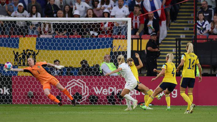 Beth Mead's sixth goal of the tournament set England on their way to a 4-0 win over Sweden