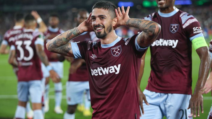 Manuel Lanzini scored a penalty as West Ham scured top spot in their Europa Conference League group