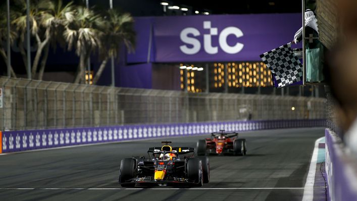 Max Verstappen wins the 2022 F1 Saudi Arabian Grand Prix ahead of Charles Leclerc