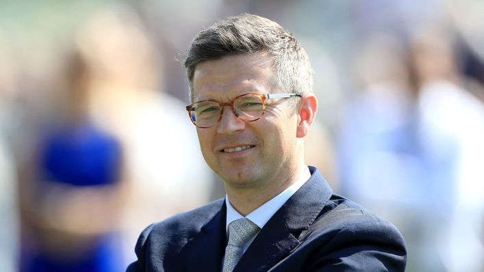 Trainer Roger Varian has decided to withdraw Teona from the Prix de l'Arc de Triomphe