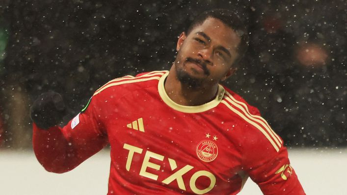 Duk was on the scoresheet as Aberdeen battled back in the snow